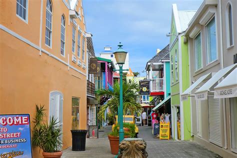 st maarten stores